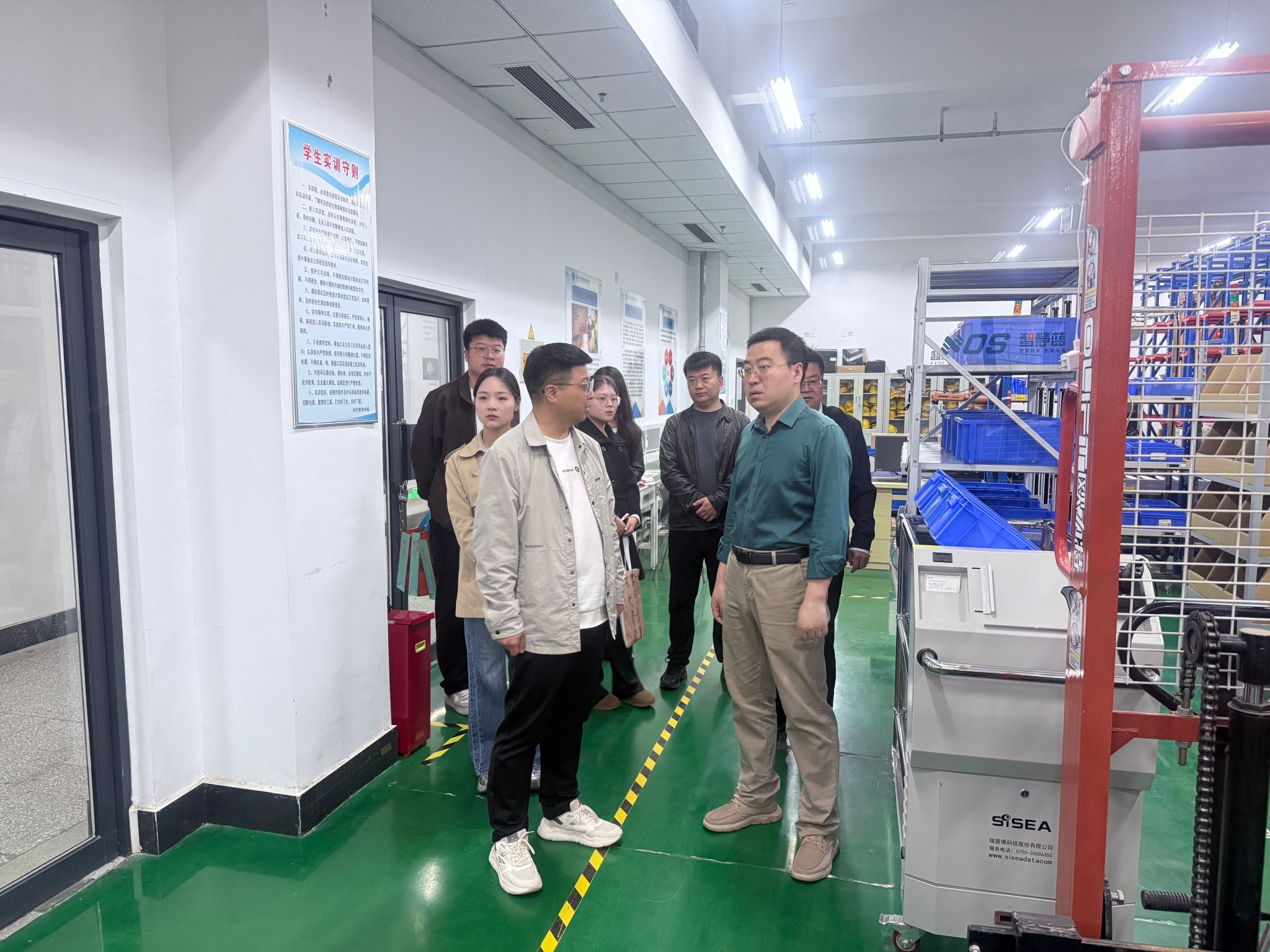 谈球吧体育